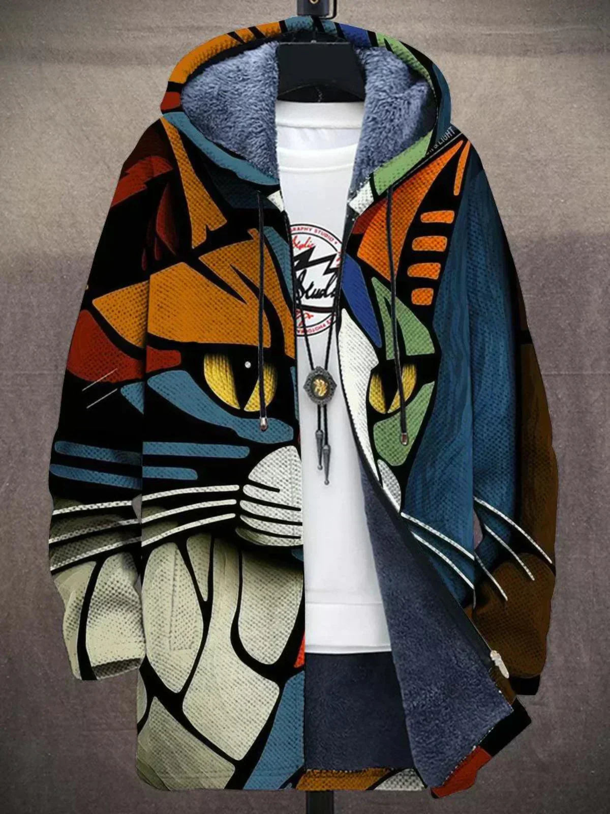 Luksuriøs cardigan med kunstnerisk inspiration