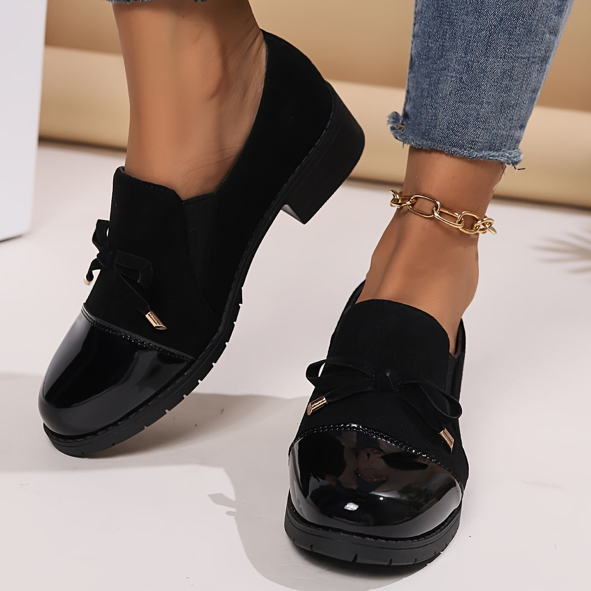 Hattie™ | Loafers med laksnude og sløjfe
